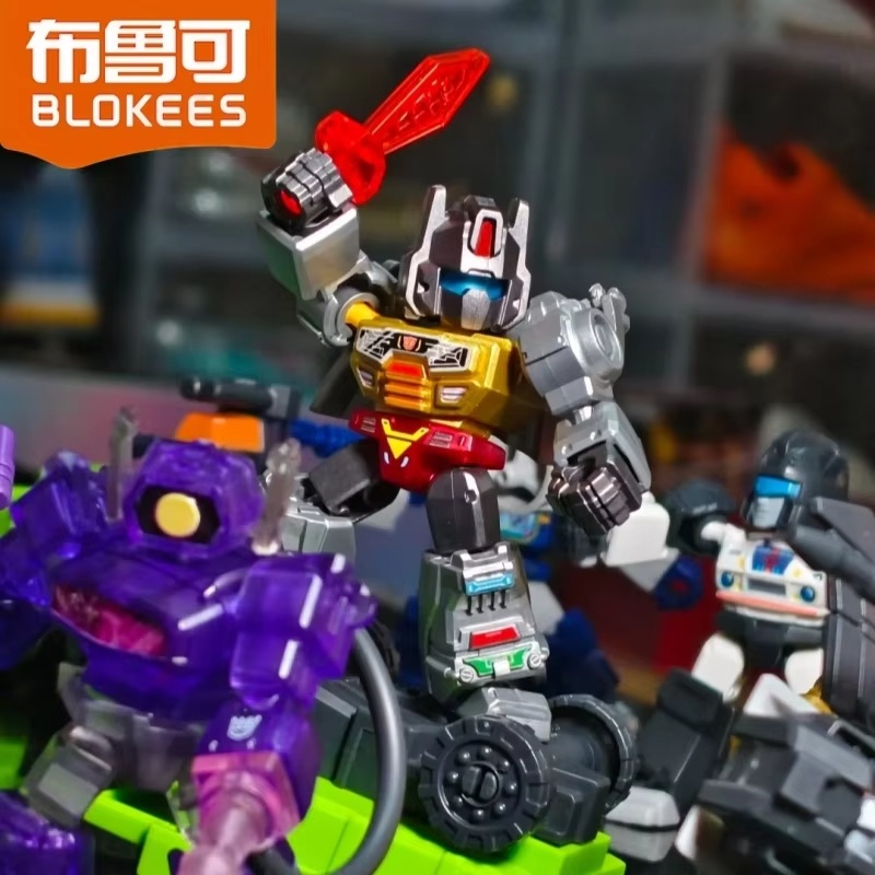 Model Kit Transformers - Hot Koop Blokees Transformers Starry Edition