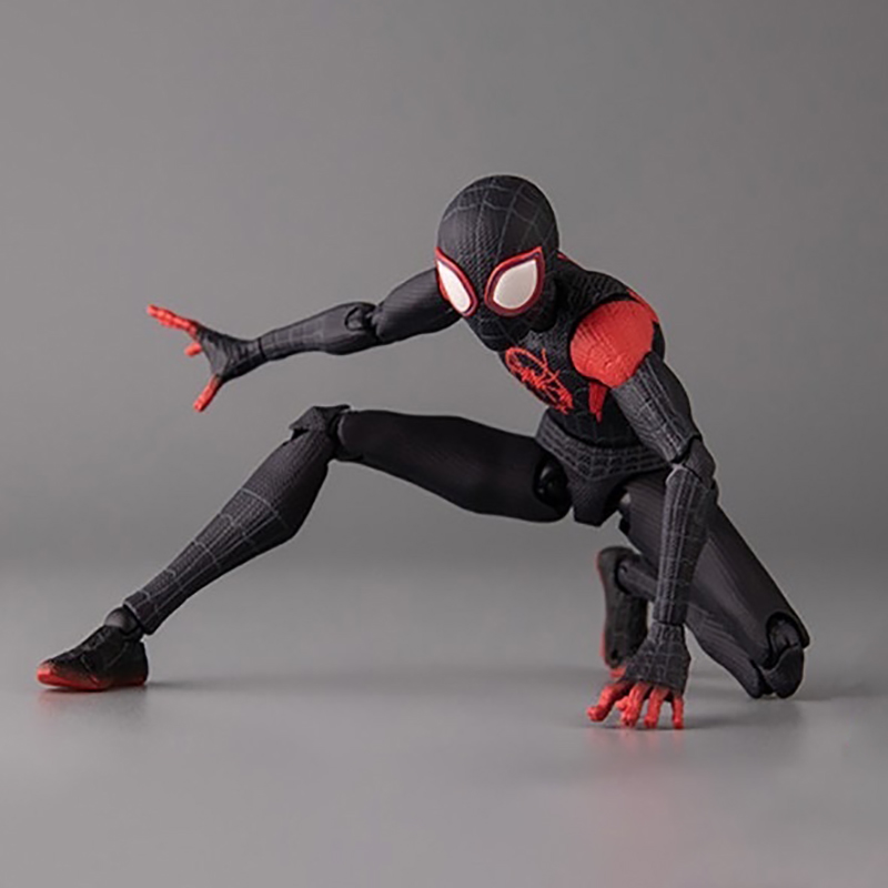 Sv Action Spiderman Miles Mora - Model Kit Iron Man Mark 50 recensie en prijs